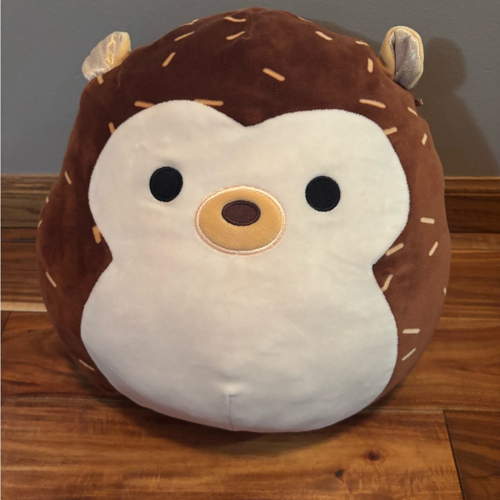Brown and White Plush Hilo hedgehog Squishmallow